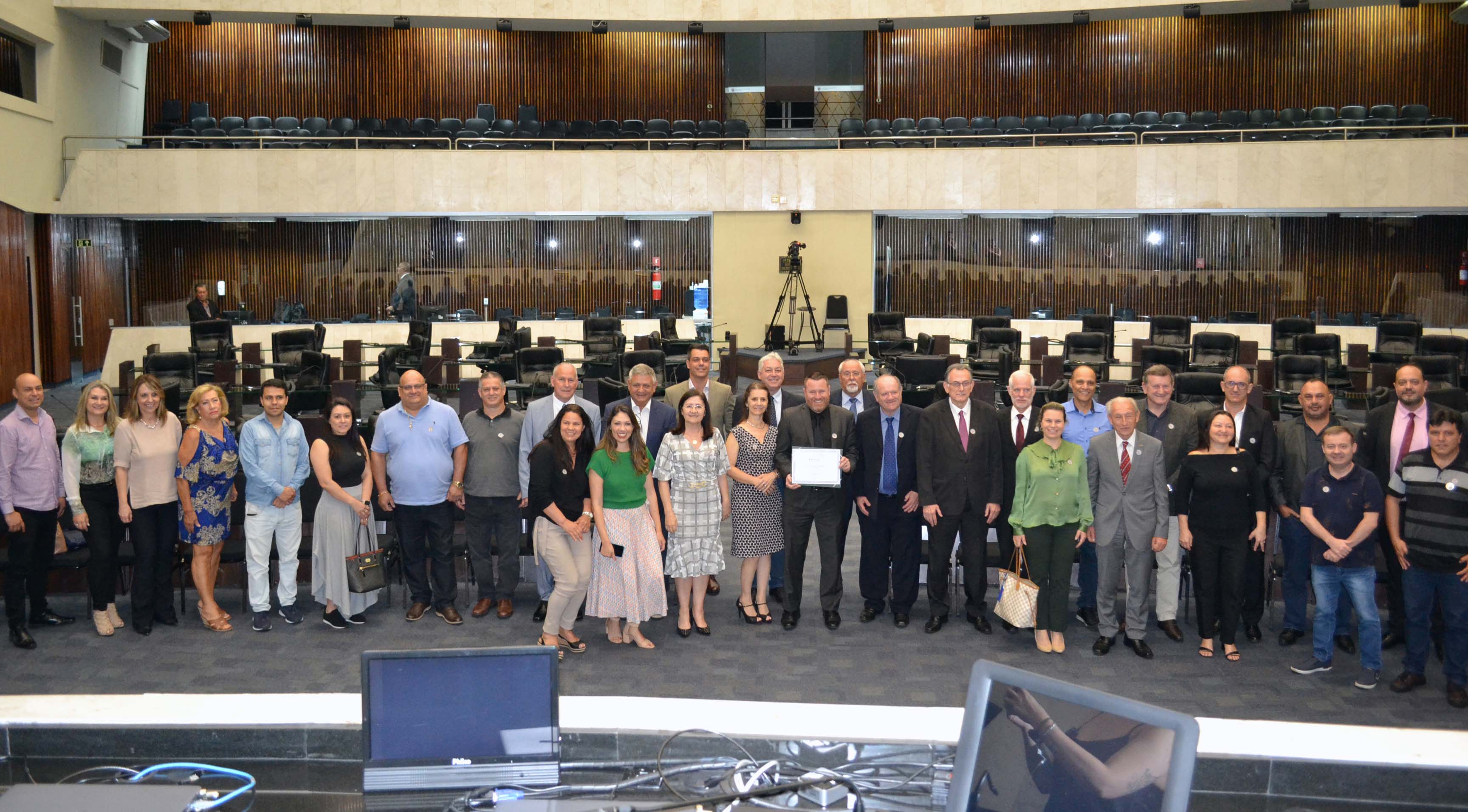 Assembleia Legislativa Do Estado Do Paran Homenageia O Sicontiba Pelo